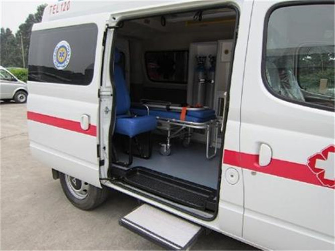 岱山救护车出租服务案例7